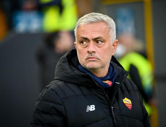 赛前意甲传出新动向，罗马造点机会，管理层表态——更衣室稳定，医务组通报恢复的简单介绍